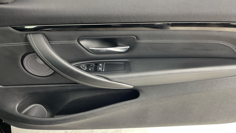 BMW M4 2dr DCT [Competition Pack] Petrol Coupe